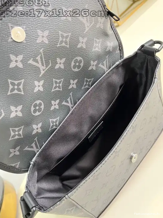 FS CHEAP Vuitton Louis Messenger Pulse 0525